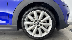 MINI Hatchback 1.5 Cooper Classic II 3dr [Comfort Pack] Petrol Hatchback